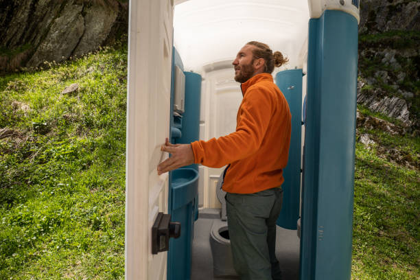 Best Porta potty rental near me  in Plainwell, MI